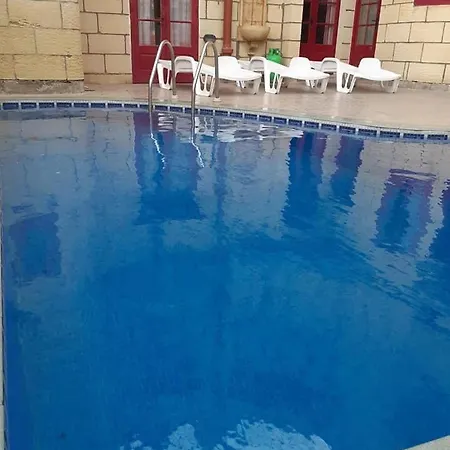 4 Bedroom Farmhouse With Private Pool In Xaghra Gozo Il-Pergla