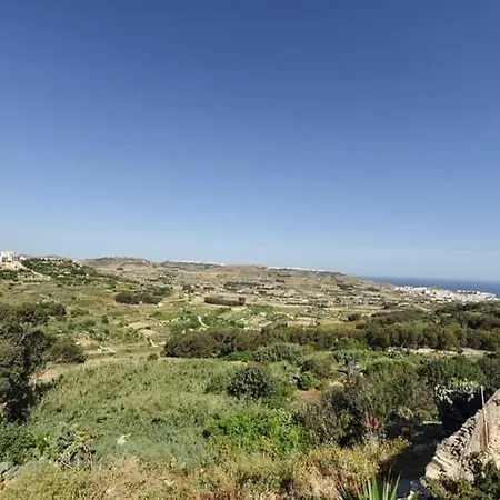 度假居 4 Bedroom Farmhouse With Private Pool In Xaghra Gozo